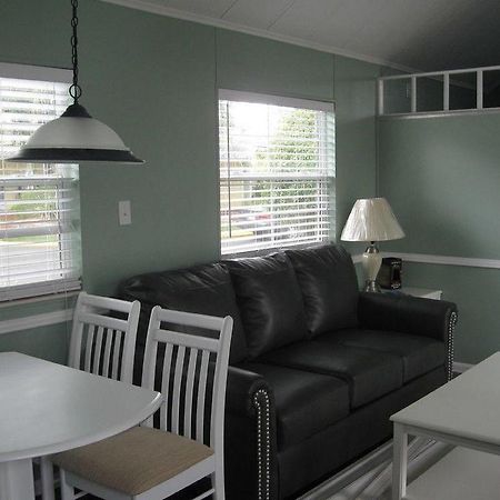 Tropical Palms Premium Two-Bedroom Loft Cottage 77 Orlando Exteriér fotografie